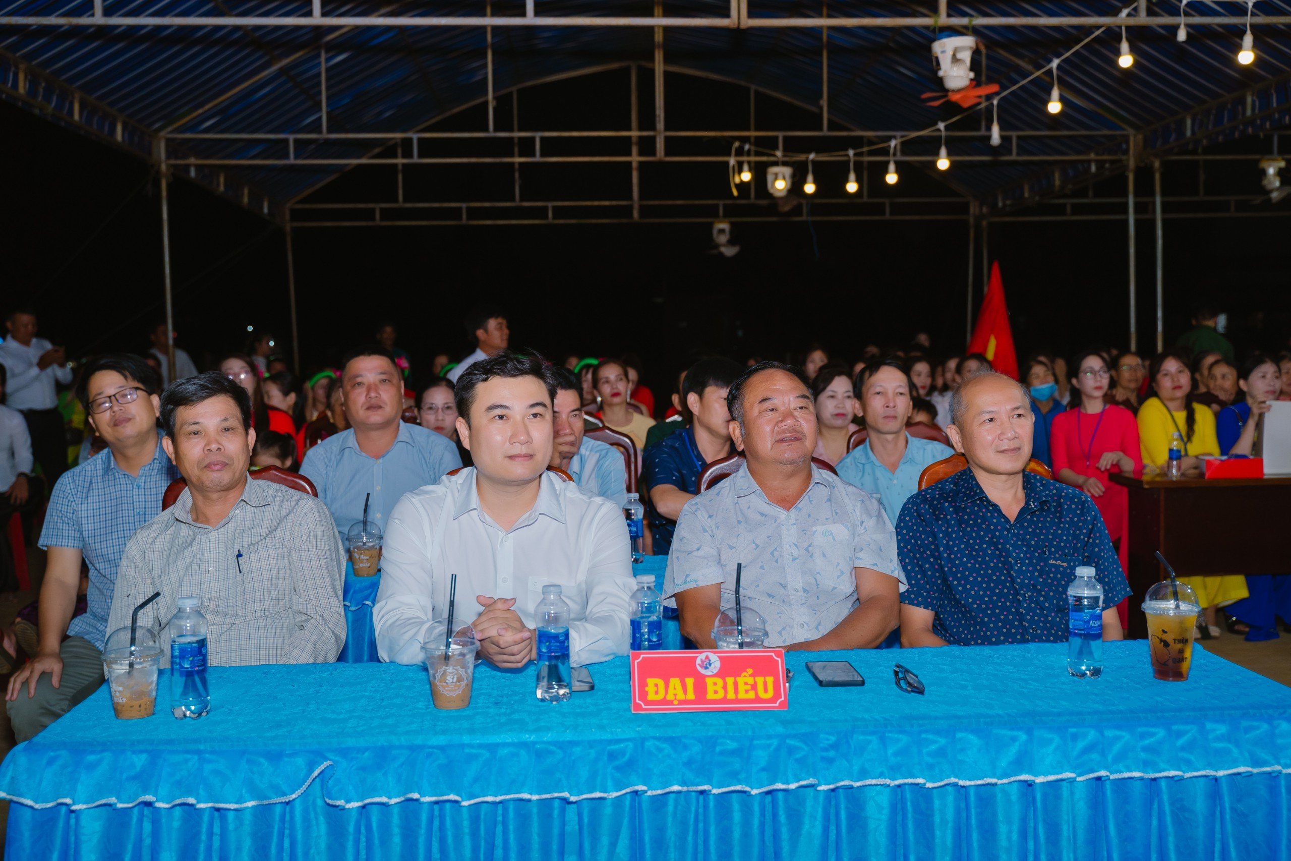 ĐẠI BIEU HOI DIEN